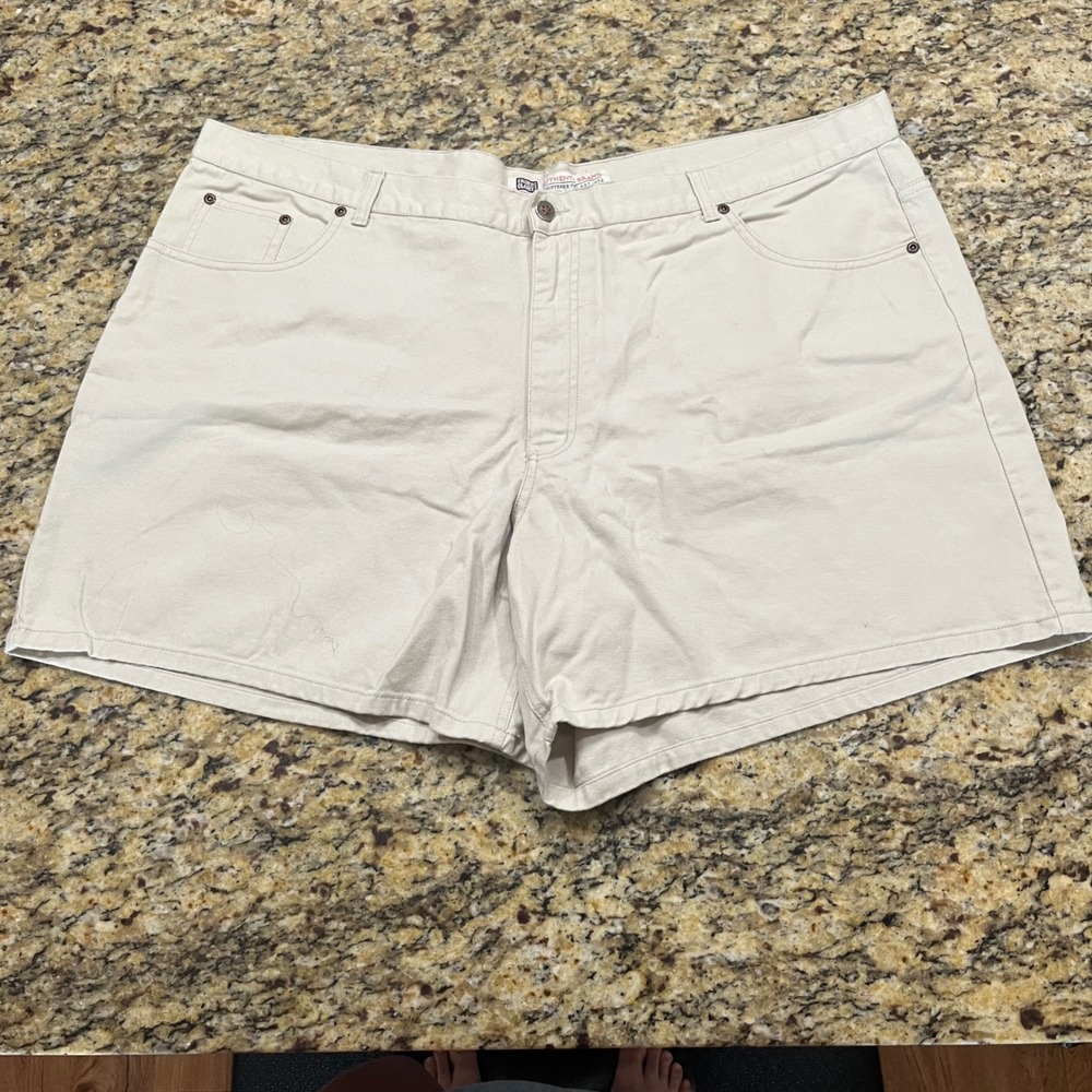 Vintage Faded Glory Woman Stone Chino Shorts Plus Size 26W Cotton Twill